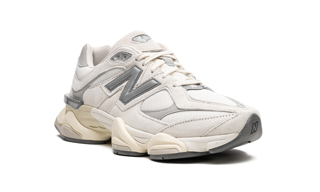 9060 Sea Salt White