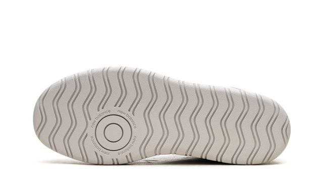 302 "TRIPLE WHITE"