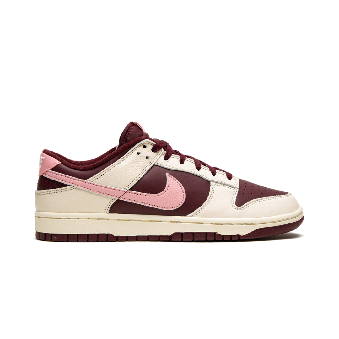 Dunk Low Premium Valentine's Day