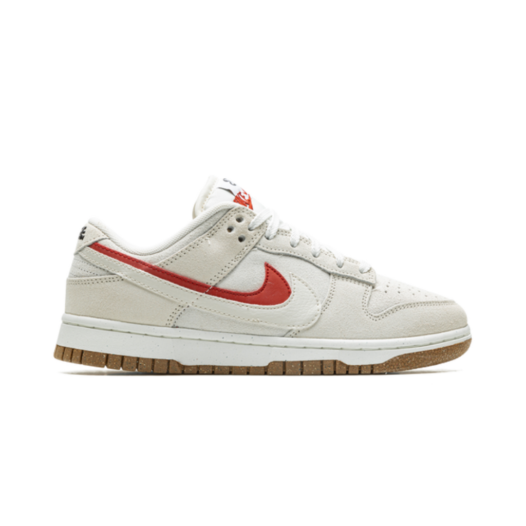 Dunk Low SE 85 Sail Orange