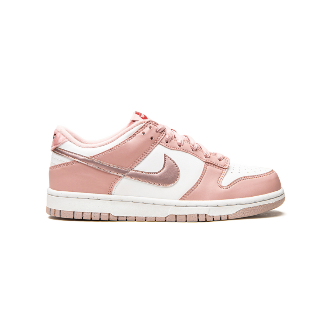 Dunk Low Pink Velvet