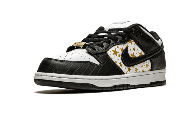 SB Dunk Low Stars Black