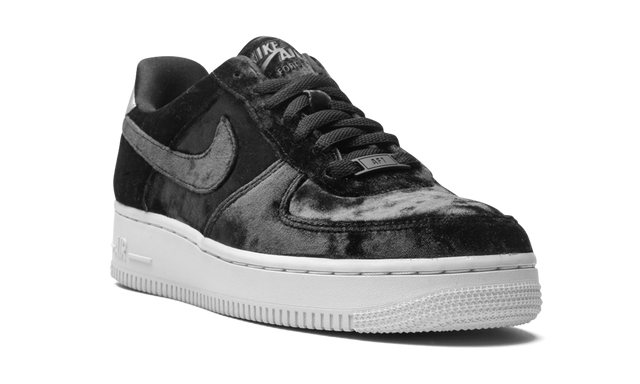 Air Force 1 Low "Black Velvet"