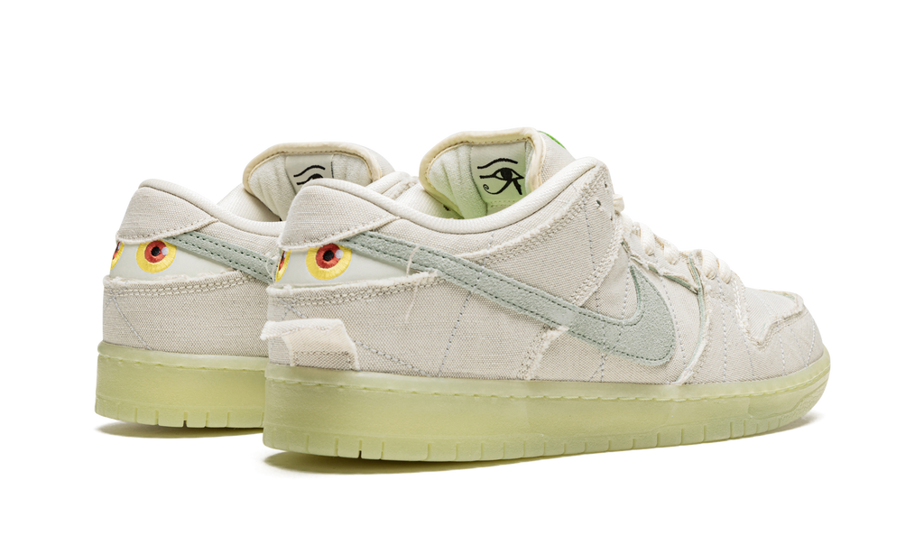SB Dunk Low Mummy