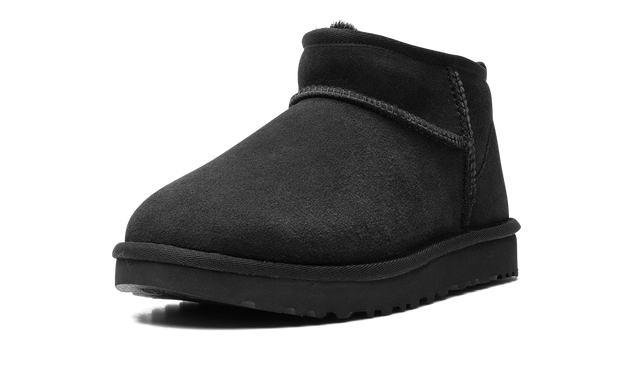 CLASSICS ULTRA MINI WMNS "Triple Black"