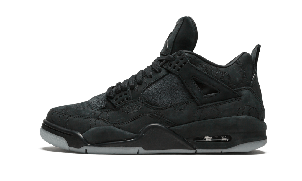 4 Retro Kaws Black