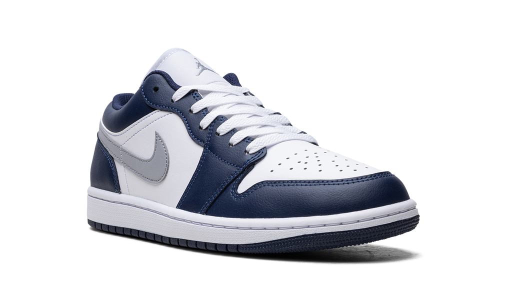 1 Low Wolf Grey Midnight Navy
