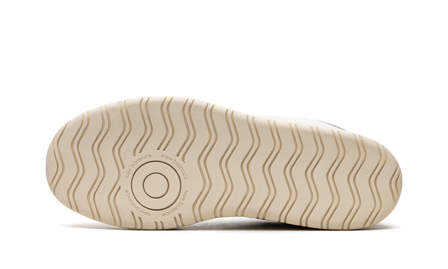302 "White Moonbeam"