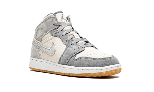1 Mid SE Coconut Milk Particle Grey