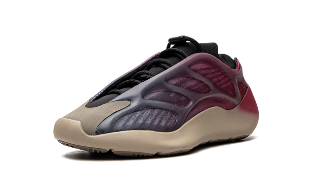 Boost 700 V3 Fade Carbon