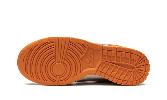 Dunk Low AS Safari Swoosh Kumquat